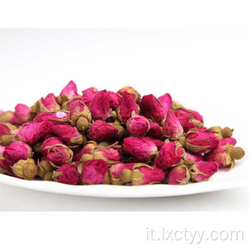 boccioli di rosa essiccati per il tè